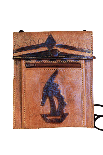 Кожаная сумочка с изображением антилопы