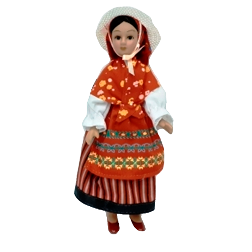 Фарфоровая кукла Леонор- Португалия.