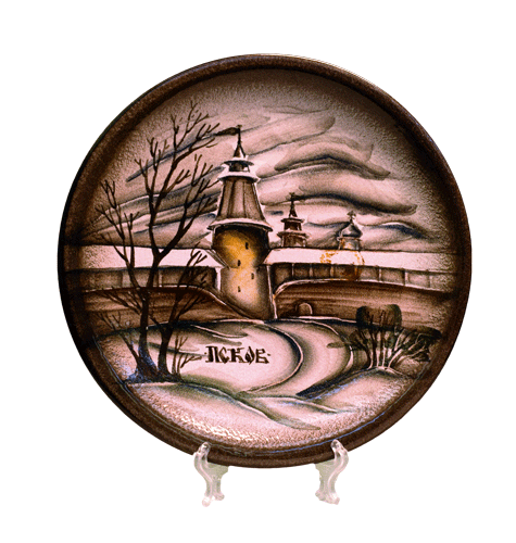 Тарелка керамическая с изображением города Пскова